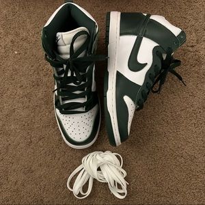 Nike Dunk High “Spartan Green”
